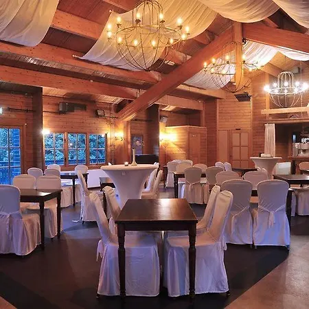 Fletcher Restaurant De Wipselberg-veluwe ベークベーゲン