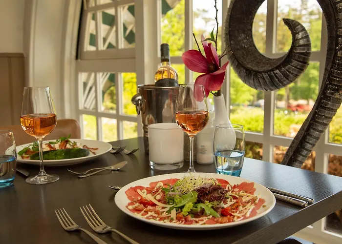 Fletcher Restaurant De Wipselberg-veluwe Hotel 4*