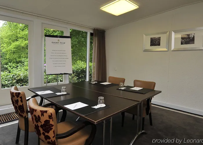 Fletcher Restaurant De Wipselberg-veluwe Hotell 4*