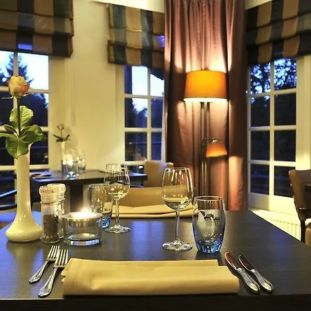 Ξενοδοχείο Fletcher Restaurant De Wipselberg-veluwe 4*