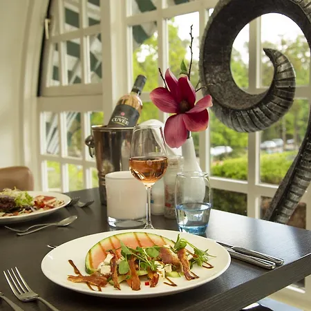 Ξενοδοχείο Fletcher Restaurant De Wipselberg-veluwe 4*