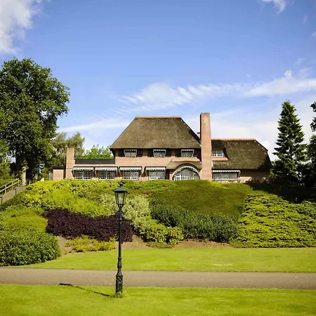 Fletcher Restaurant De Wipselberg-veluwe Hotel 4*
