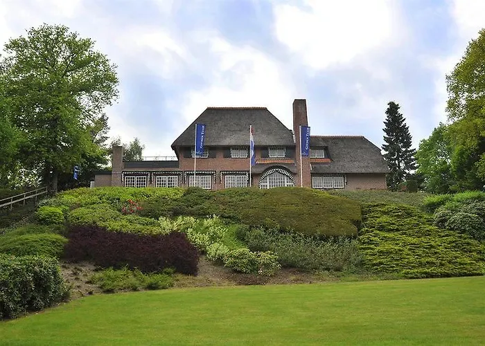 Fletcher Restaurant De Wipselberg-veluwe فندق