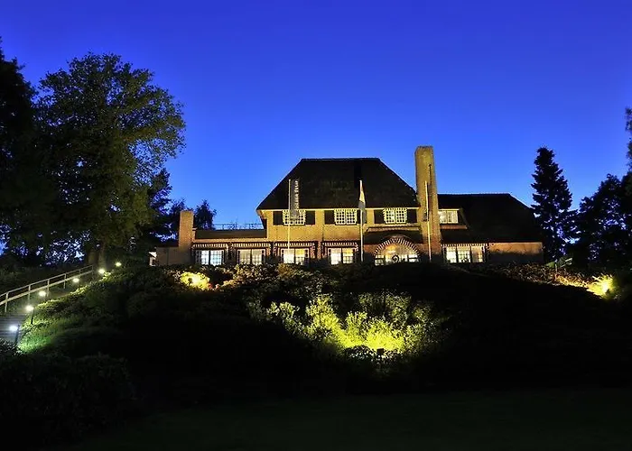 Fletcher Restaurant De Wipselberg-veluwe 4* بيكبيرخين